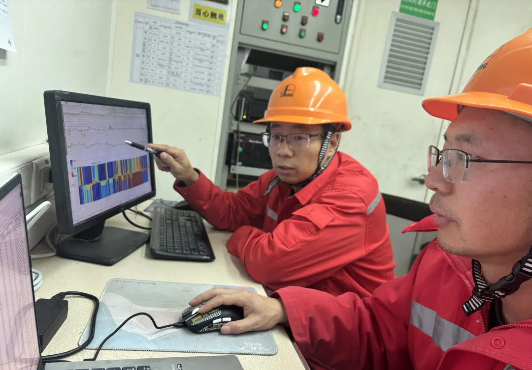 1766125697355030479.jpg 1766125697355030479.jpg